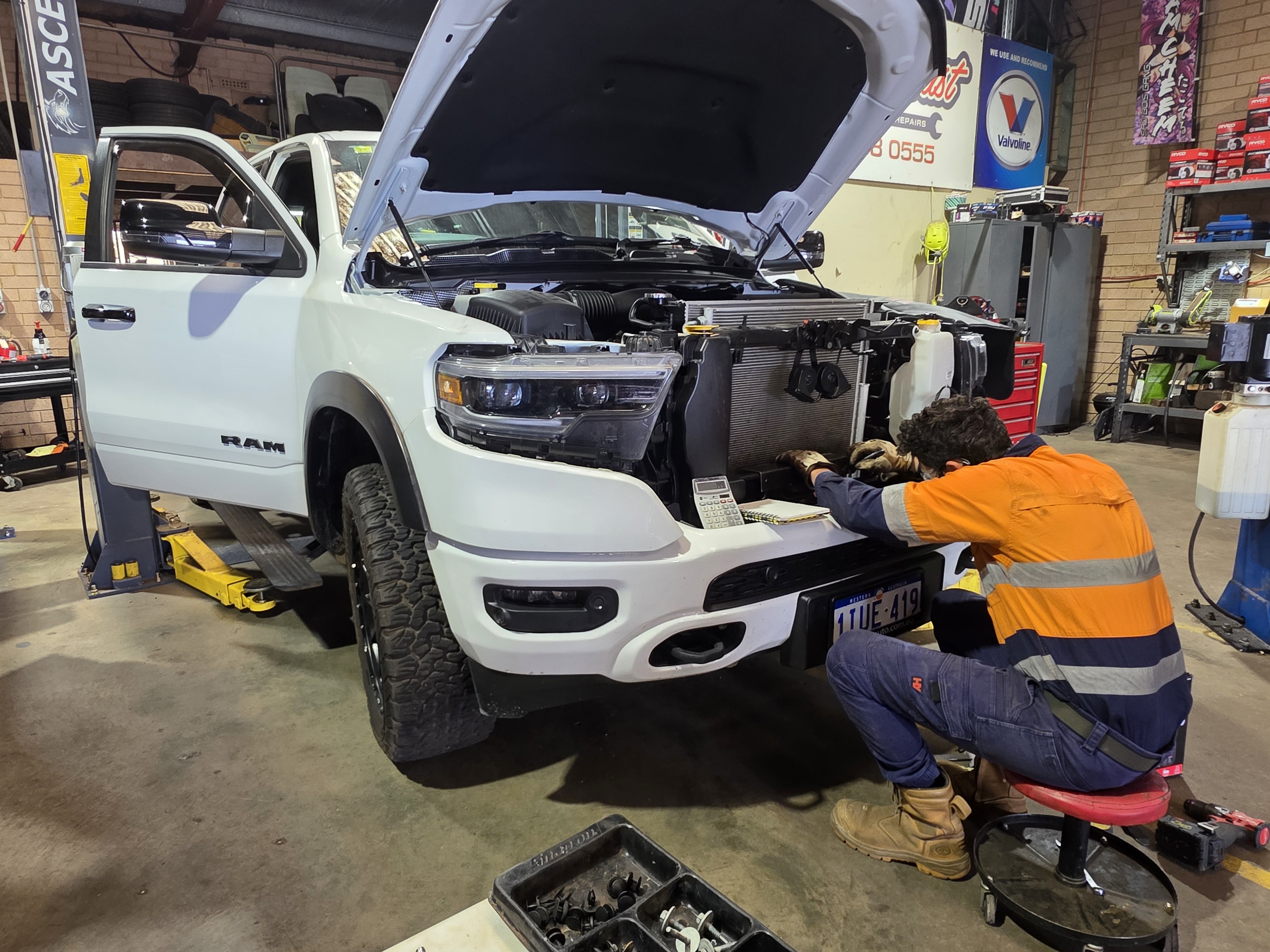 Heavy equipment repair workshop support